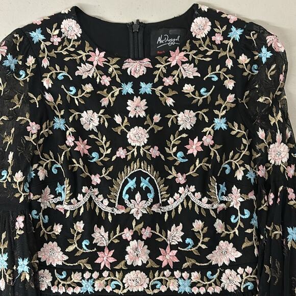 RTR Beautiful Long Mac Duggal Formal Gown/Dress Black Embroidered Sz 0 beaded - Picture 10 of 11